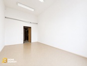 Pronájem prostoru na služby nebo kancelář, Hodonín, cena cena v RK, nabízí Dáme domov