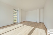 Prodej bytu 3+kk 94,31 m2 s komorou plus lodžie 6,40 m2 v novém developerském projektu Rezidence ODRA, cena 12652100 CZK / objekt, nabízí 