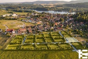 Prodej stavebního pozemku 812 m2 - projekt zasíťovaných stavebních pozemků, Horní Planá (Lipno), cena 5602800 CZK / objekt, nabízí ESTY holding a.s.