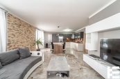 Prodej bytu 4+kk 81 m2, Klecany, cena 11490000 CZK / objekt, nabízí ESTY holding a.s.