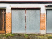 Exkluzivní nabídka pronájmu garáže - Zlín, Bartošova čtvrť ul. Broučkova, cena 2500 CZK / objekt / měsíc, nabízí Exporeality