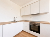 Pronájem zrekonstruovaného bytu 3+kk, 70 m2 - Holešov, Bořenovská, cena 17500 CZK / objekt / měsíc, nabízí Exporeality