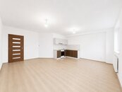 Pronájem prostorného bytu 3+kk s komfortním parkováním - Holešov, ul. Bořenovská, cena 18000 CZK / objekt / měsíc, nabízí 