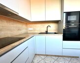 Pronájem prostorného nevybaveného bytu 2+1 s lodžií a velkým sklepem - Napajedla, centrum, cena 13600 CZK / objekt / měsíc, nabízí 