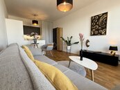 Pronájem bytu 2+KK/B,G, 49 m2, Pelušková, Praha - Kyje, cena 24500 CZK / objekt / měsíc, nabízí FRAJER a spol.