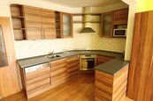 Prodej bytu 1+KK/B, 37 m2, U Dráhy, Chýně, cena 4999000 CZK / objekt, nabízí 