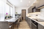 Prodej bytu 3+1 71 m2, Sazená, cena 5990000 CZK / objekt, nabízí Airhomes.cz s.r.o.