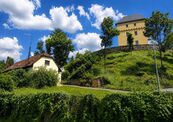 Prodej stavebního pozemku 426 m2, Pod hradem, Praha - Královice, cena 4750000 CZK / objekt, nabízí Airhomes.cz s.r.o.