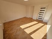 Prodej bytu 2+1 62 m2, Letecká, Libčice nad Vltavou, cena 5997000 CZK / objekt, nabízí 