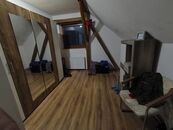 Pronájem rodinného domu 100 m2, pozemek 600 m2, Býšť - Hoděšovice, cena 20000 CZK / objekt / měsíc, nabízí 