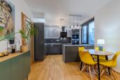 Pronájem bytu 3+kk, 74 m2, cena 38000 CZK / objekt / měsíc, nabízí 