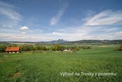 Stavební pozemek 1 900 m s přímým výhledem na hrad Trosky Samšina, Český ráj, cena cena v RK, nabízí Radomíra Nechánská