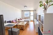 Pronájem bytu s lodžií, 1+kk, ul. Sládkova, Ostrava - Moravská Ostrava, cena 9500 CZK / objekt / měsíc, nabízí 