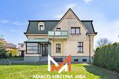 Rodinný dům s nádechem prvorepublikové vily v Červeném Kostelci, cena 7837500 CZK / objekt, nabízí 