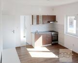 Pronájem bytu 3+1, 85 m2, Praha 6 - Břevnov, nezařízený, MHD, obora Hvězda, možnost parkování, cena 24999 CZK / objekt / měsíc, nabízí Modus Reality