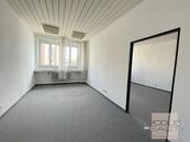 Pronájem kanceláří 37,5 m2, Praha 7 - Holešovice, 2 místnosti, recepce, ostraha, internet, cena 12375 CZK / objekt / měsíc, nabízí 