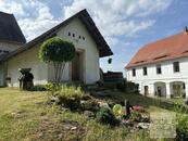 Prodej unikátní nemovitosti - Statek s vejminkem po rekonstrukci, Snědovice - Mošnice, 2.684 m2, cena 19600000 CZK / objekt, nabízí 