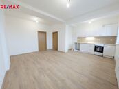 Nově zrekonstruovaný 3+kk byt v Havířově, cena 14500 CZK / objekt / měsíc, nabízí 