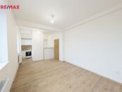 Nově zrekonstruovaný 2+kk byt v Havířově, cena cena v RK, nabízí 