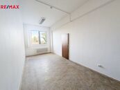 Pronájem kancelářských prostor, 73m2, cena 3537 CZK / objekt / měsíc, nabízí 