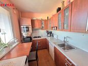 Pronájem bytu 2+1 v Bruntále na ul. Pionýrská, cena 8500 CZK / objekt / měsíc, nabízí 