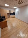 Pardubice, Zelené Předměstí, MAGNUM Palace Pardubice, kancelář, 16 m2 s kuchyňskou linkou, 2. patro,, cena 13500 CZK / objekt / měsíc, nabízí 