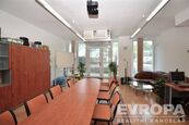 Prodej nebytové jednotky 52,4 m2, Praha 8, Libeň, cena 6350000 CZK / objekt, nabízí 
