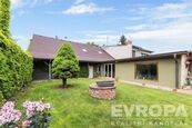 Prodej domu 5+1 (230m2), pozemek 1250m2 v Hradci Králové - Roudničce, cena 17499000 CZK / objekt, nabízí