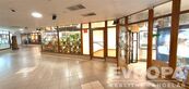Pronájem komerčních prostor v pasáži IT Centra Vrchlabí o velikosti 22 m2, cena 7000 CZK / objekt / měsíc, nabízí 