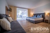 Prodej apartmánu 1+kk, 42m2 + terasa 16,5m2, Lipno nad Vltavou, cena 5990000 CZK / objekt, nabízí 
