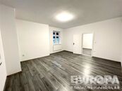 Pronájem nový byt 2+1kk 63m2, horský apartmán, i sezónní pronájem výhled do přírody, parkovací stání, cena 13000 CZK / objekt / měsíc, nabízí EVROPA realitní kancelář