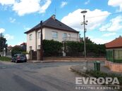 Prodej 3/4 spoluvlastnického podílu vlastnictví RD, včetně pozemku, cena 6700000 CZK / objekt, nabízí 