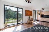 Prodej vybaveného apartmánu 33 m2 - s lodžií, sklepem a krytým parkováním Černý Důl - Krkonoše, cena 5798000 CZK / objekt, nabízí 