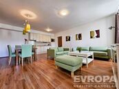 Pronájem nadstandardního bytu 2+kk, Vrchlabí, cena 15000 CZK / objekt / měsíc, nabízí EVROPA realitní kancelář