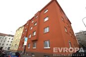 Pronájem bytu 1+kk, 34m2, Praha Nusle, cena 16000 CZK / objekt / měsíc, nabízí EVROPA realitní kancelář
