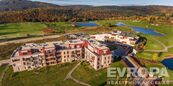 Prodej luxusně zařízeného bytu 3+kk s rozlohou 123m2 na golfu v Berouně, cena 10998000 CZK / objekt, nabízí EVROPA realitní kancelář
