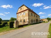 Prodej bývalé školy s tělocvičnou, 631m2, pozemek 856m2, Černívsko, cena 4600000 CZK / objekt, nabízí EVROPA realitní kancelář