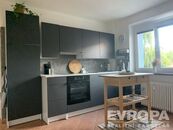 Modernizovaný byt 3+1 se zahradou a parkováním., cena 4650000 CZK / objekt, nabízí 