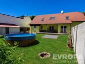 Prodej domu 6+1, 213m2, pozemek 508m2, Zeleneč, cena 14490000 CZK / objekt, nabízí 