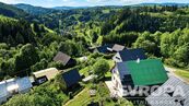 Rodinný dům a zemědělské stavení využívané k bydlení, cena 9990000 CZK / objekt, nabízí 