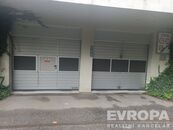 Pronájem garážového stání a sklepní kóje., cena 4500 CZK / objekt / měsíc, nabízí 