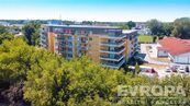 Prostorný byt 4+kk s terasou 27 m a vlastním parkovacím stáním v Břeclavi Bytový komplex EURO, cena 8490000 CZK / objekt, nabízí EVROPA realitní kancelář