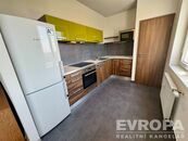 Pronájem byt 2+kk, 54m2, 6.NP, Plzeň Slovany, cena 15000 CZK / objekt / měsíc, nabízí 