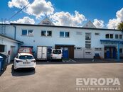Pronájem kanceláří o celkové velikosti 117 m2 v ulici Královská cesta v Kolíně, cena 18000 CZK / objekt / měsíc, nabízí EVROPA realitní kancelář