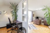 Mixed-Use Property for Sale | Residential & Commercial | 769 m Plot | Double Garage | Prague 6 Such, cena 25800000 CZK / objekt, nabízí EVROPA realitní kancelář