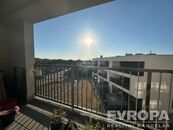 Pronájem bytu 2kk, 58 m2 plus lodžie, 3.NP, Plzeň-Újezd, cena 19000 CZK / objekt / měsíc, nabízí EVROPA realitní kancelář
