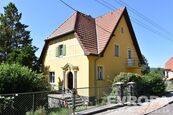 Prodej prvorepublikové vily / Prodej prvorepublikové vily o užitné ploše 128 m2 v Benešově nad Plouč, cena 4985000 CZK / objekt, nabízí EVROPA realitní kancelář