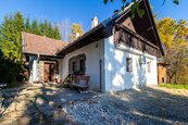 Prodej RD - penzionu 341m2, pozemek 922 m2, Jenín, část obce Dolní Dvořiště, okr. Č. Krumlov, cena 6500000 CZK / objekt, nabízí RK Stejskal & Šandera