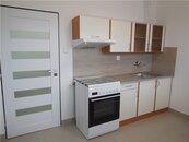 Pronájem rekonstruovaného, zděného bytu 1+1, o užitné ploše 39 m2, Nerudova, Č. Budějovice, cena 13267 CZK / objekt / měsíc, nabízí 