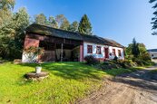 Prodej udržovaného RD, se zastřešenou pergolou a zahradou, Suchdol u Bujanova, okr. Český Krumlov, cena 2690000 CZK / objekt, nabízí 